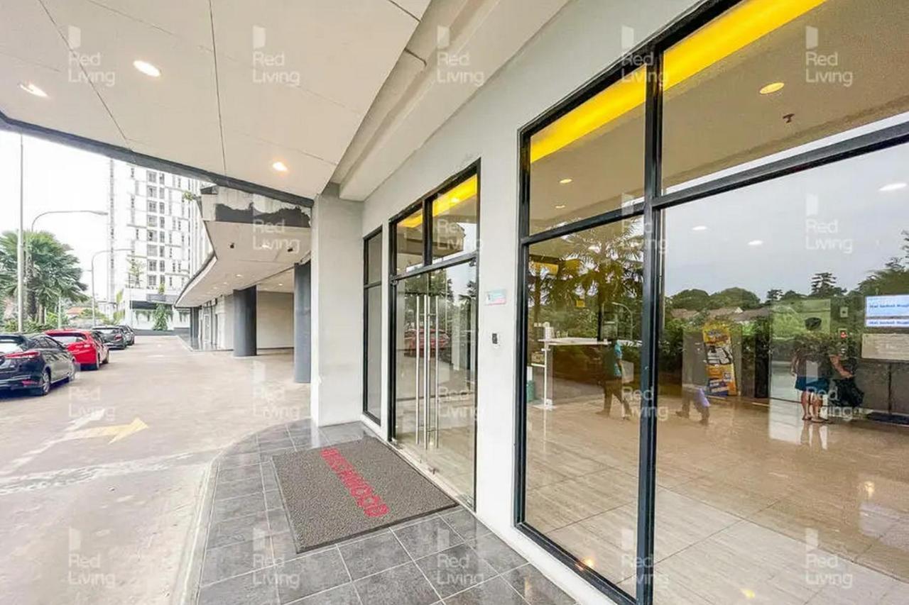 טנגרנג Redliving Apartemen Serpong Green View - Celebrity Room Tower B מראה חיצוני תמונה